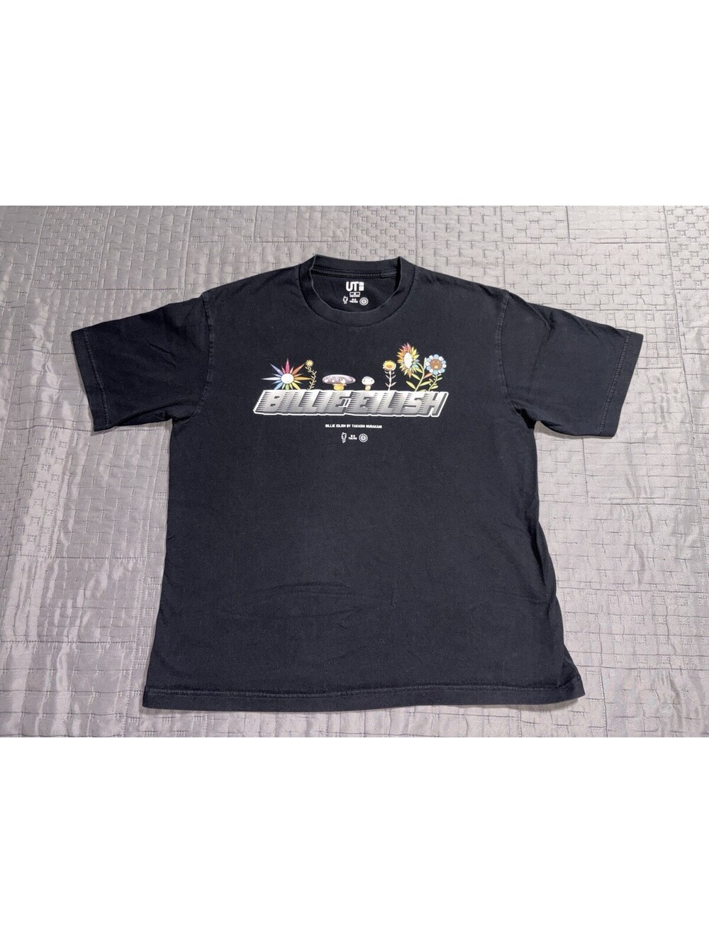 Billie Eilish By Takashi Murakami Uniqlo Tshirt Black Size Medium Oversized Fit